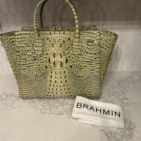 Brahmin Megan tote in Fern Melbourne (like new) - Picture 2 of 9